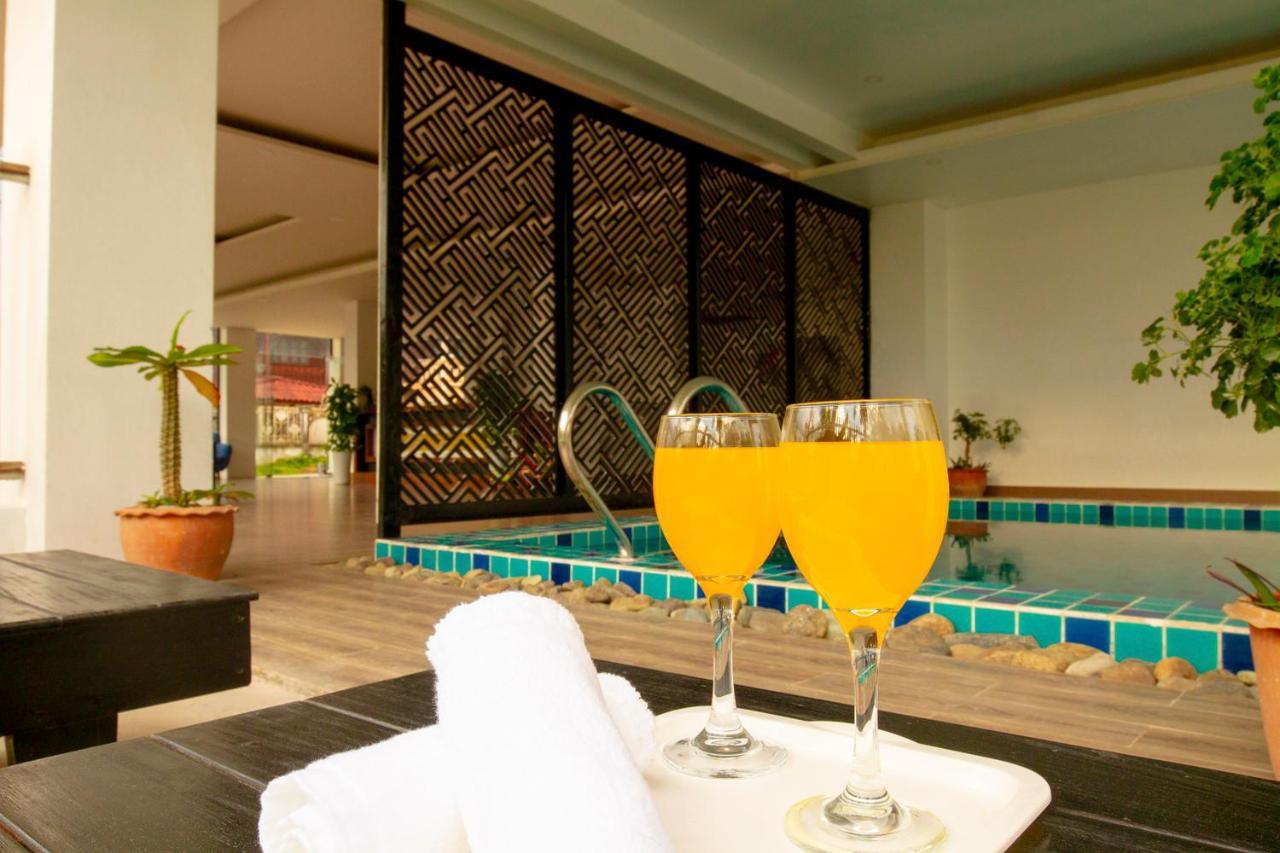 Vang Vieng Topview Hotel المظهر الخارجي الصورة